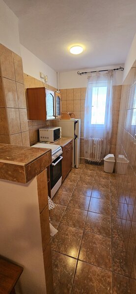 Drumul Taberei, str.Sibiu, metrou Favorit